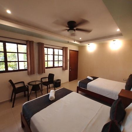 Hotel Beach Don Gonzalo 塞莱斯通 外观 照片