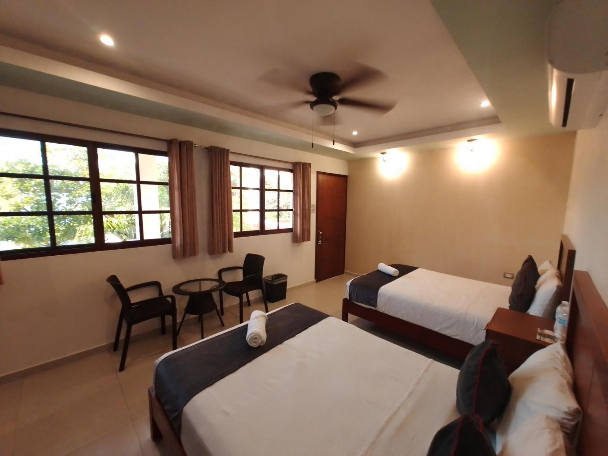 Hotel Beach Don Gonzalo 塞莱斯通 外观 照片