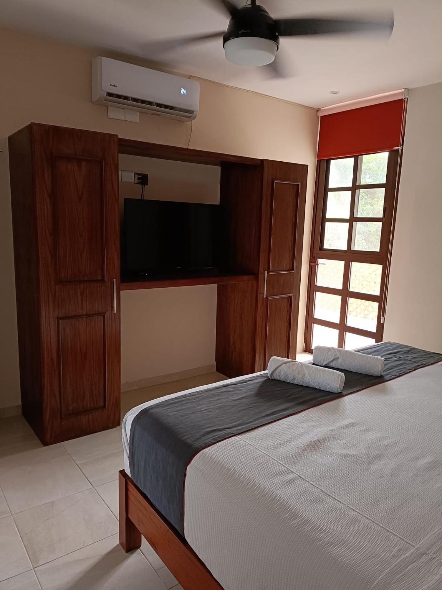 Hotel Beach Don Gonzalo 塞莱斯通 外观 照片